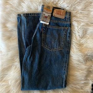 Boy’s 12 slim Levi’s 550 NWT